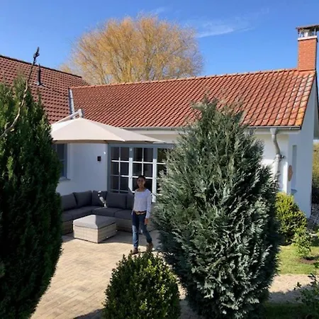 Gartenvilla@baltic-chalets *